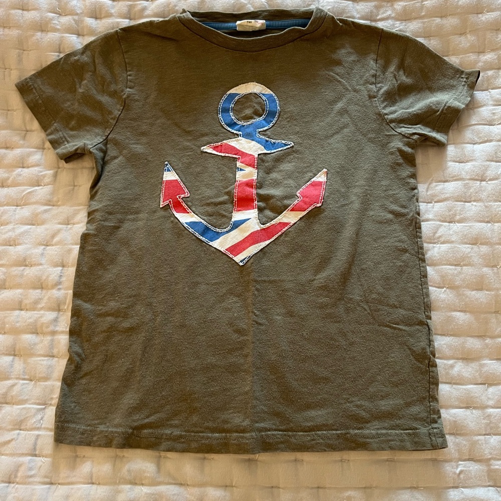 VGUC Mini Boden Union Jack Anchor Olive Green Graphic T-Shirt Size 7-8